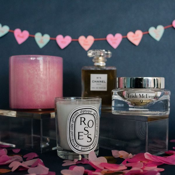 Roses Classic Candle Online Sale